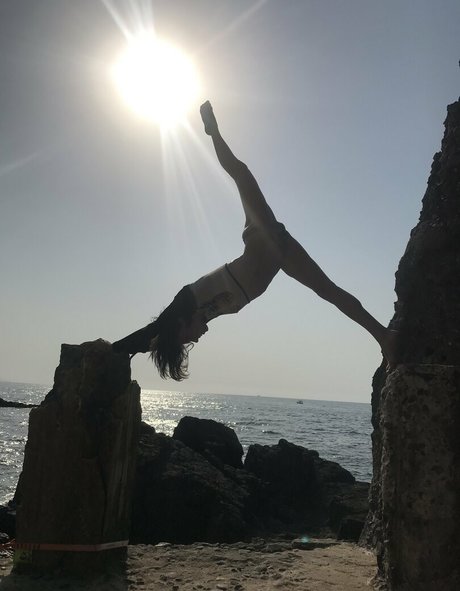 reine de pique onlyfans sexe gratuit images