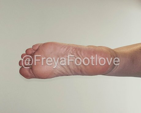 freyafootlove star du porno chaud img