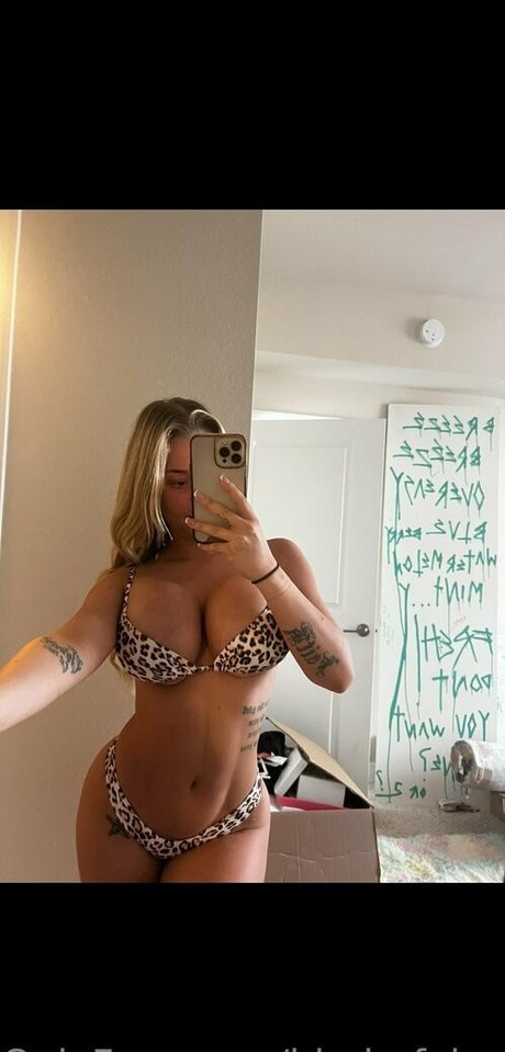 katrina vanessa star du porno en haute qualité img