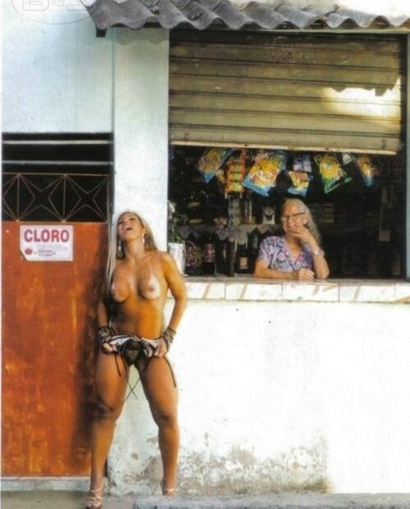 Valeska Popozuda haut étoile galerie