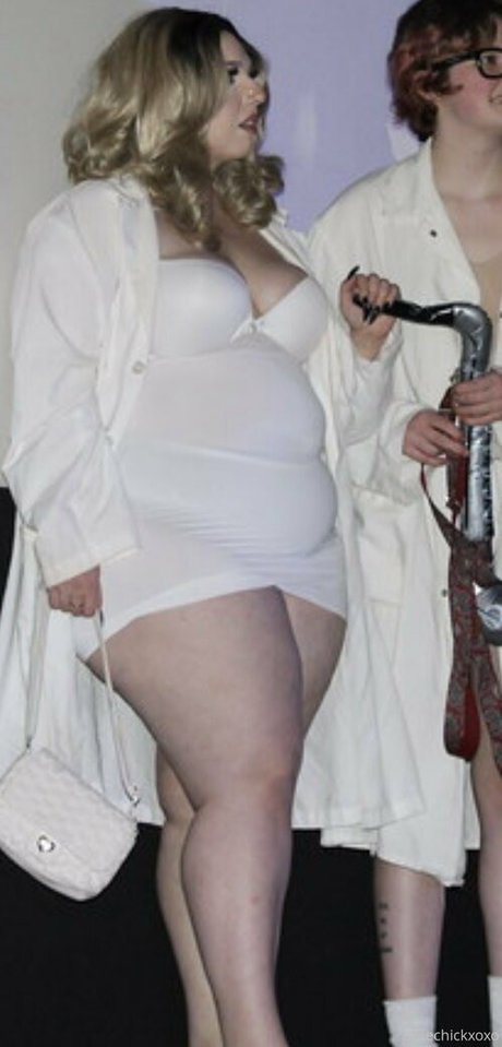 pixiechickxoxo actrice porno img