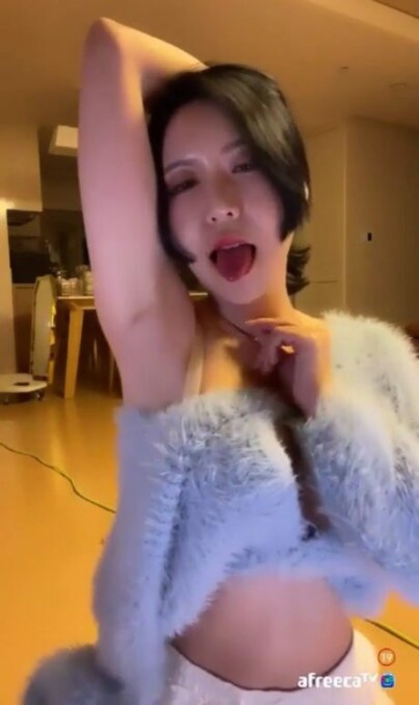 kimjeewoo529 modèle porno img