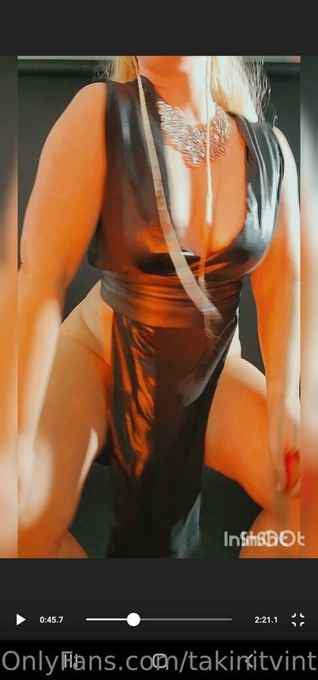 trio à gros seins onlyfans art de haute qualité img