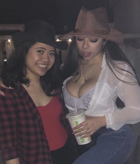 fans de gothique asiatique uniquement pornographique érotique galeries