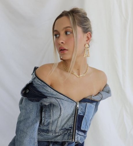 fans uniquement du dmv nu parfait img