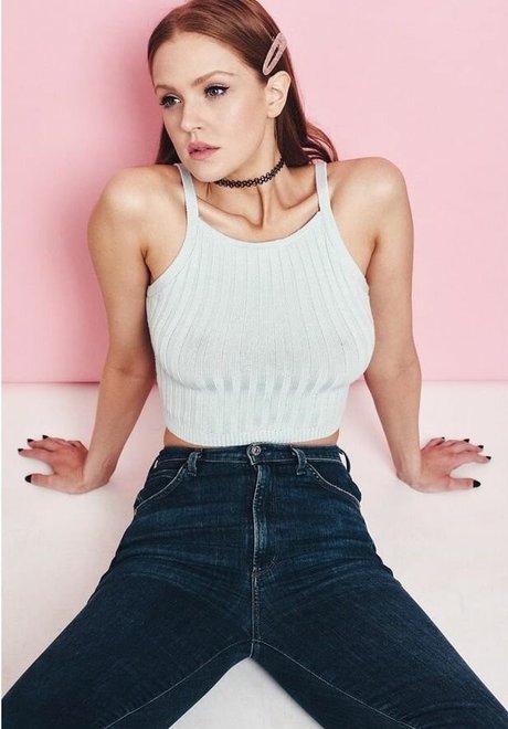 Maggie Geha star du porno exclusive image