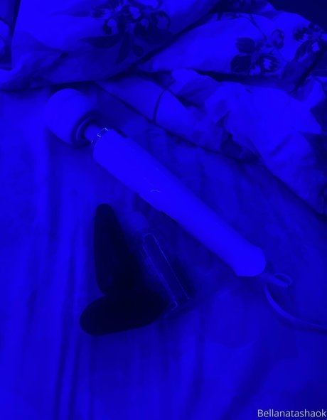 bellanatashaok modèle joli photos