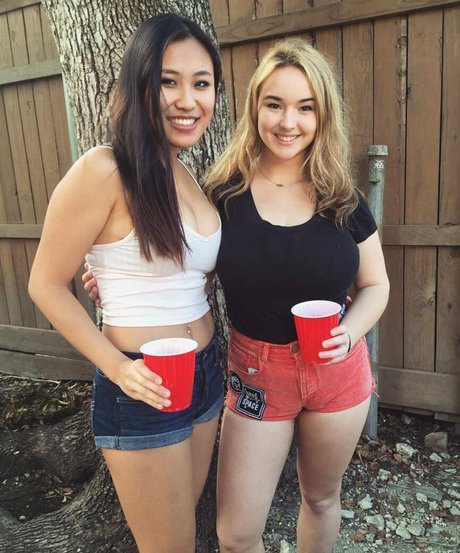 Julia F art star du porno galeries