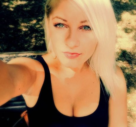 Mirjana Matic étoile chaude images