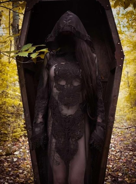 lingerie milf uniquementfans haut gratuit photo