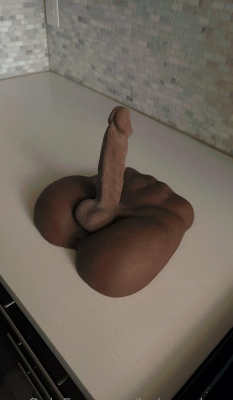 babymalaya art modèle galeries