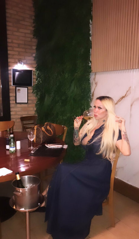 fabiolavoguel modèle nu images