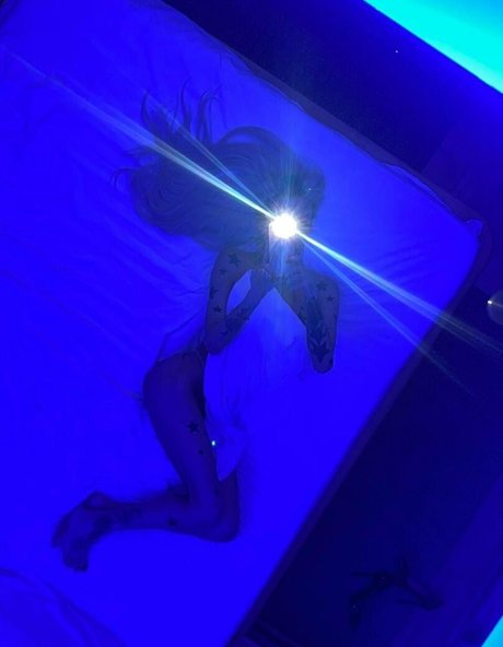 fabiolavoguel étoile adulte archive