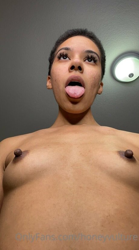 visage blond uniquementfans beau porno archive