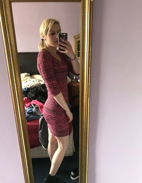 milf jeune onlyfans hd exclusif images