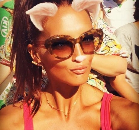 Gatina 22 actrice nue img