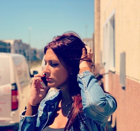 Gatina 22 étoile chaude img