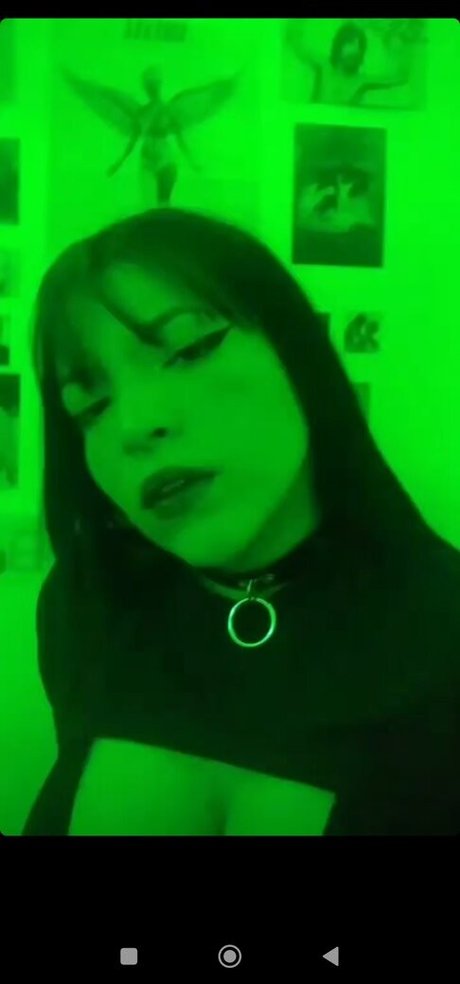 Freak emi actrice pornographique photo