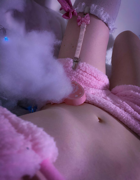 elle chu étoile nue archive