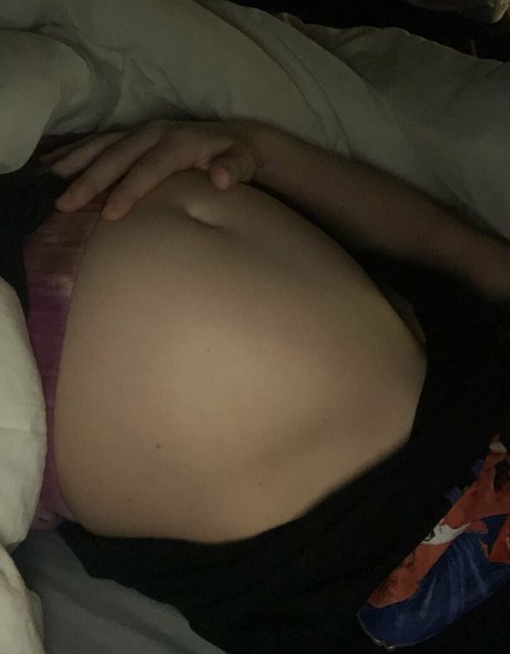 tummyfetishgirl haut de star du porno archive