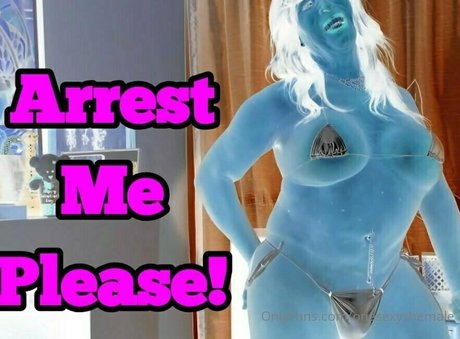 onesexyshemale art modèle archive