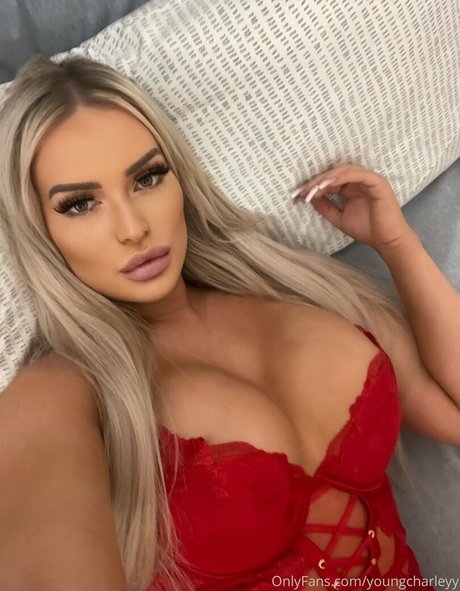 youngcharleyy belle star du porno galerie