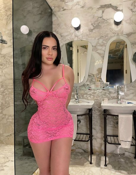 majo secrets actrice sexy img