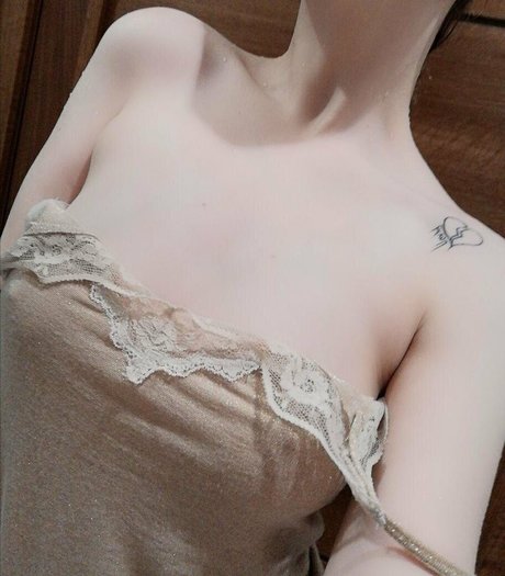 alicespace star du porno chaud photos