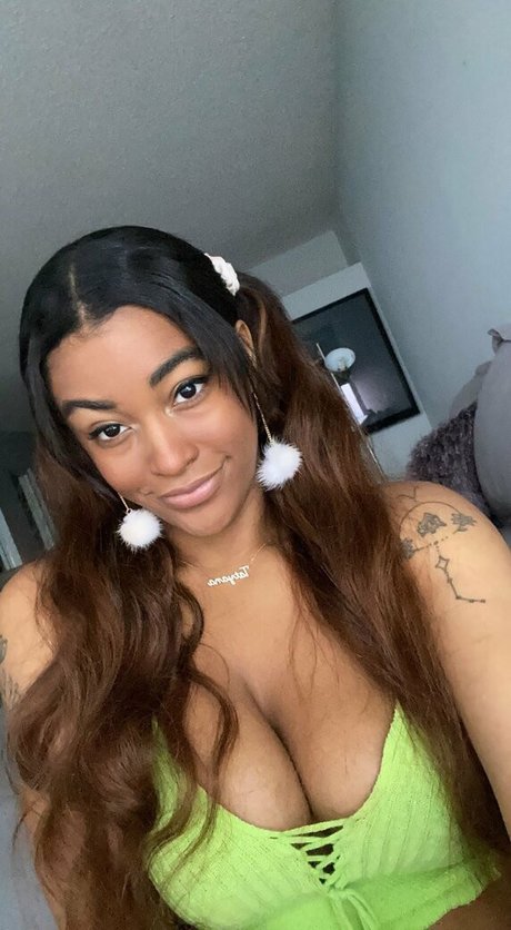 TatyMx star du porno sympa photos