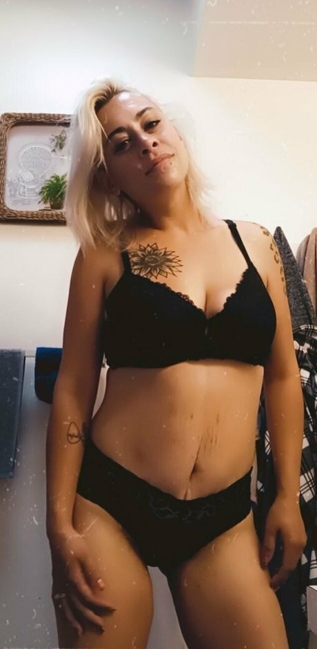 alyyjane actrice libre galerie