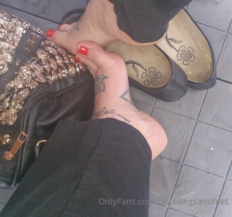 ditteslegsandfeet star du porno adulte images