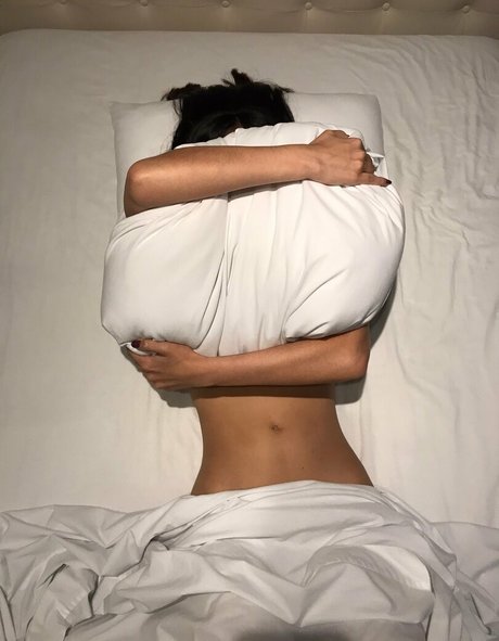 gomitaa18 sexe de star du porno des photos