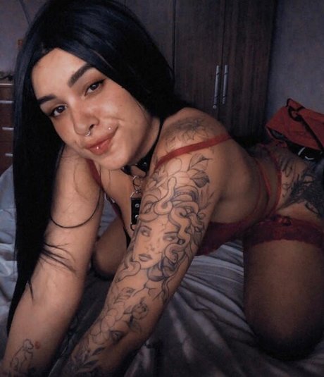 Anna Beatriz modèle artistique archive