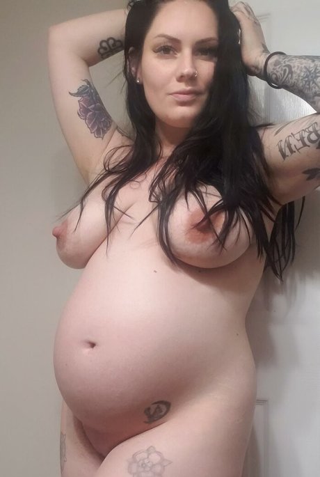 crucifix candy modèle pornographique photo