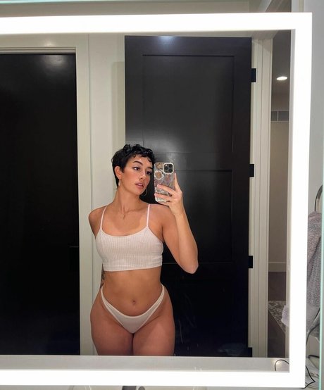 Gianna Evelyn meilleur modèle img