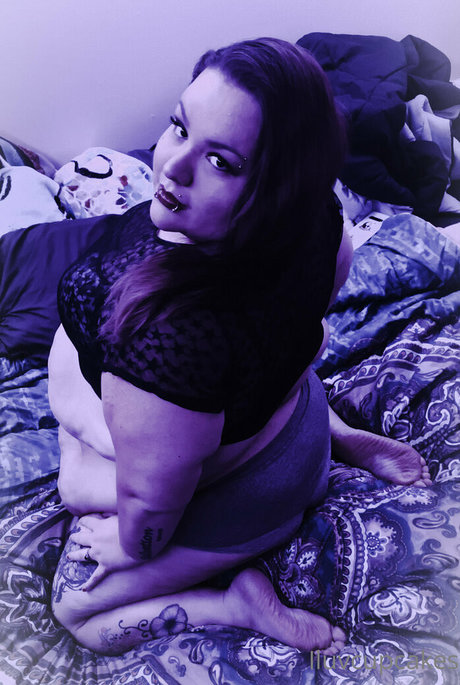 iluvcupcakes actrice érotique img