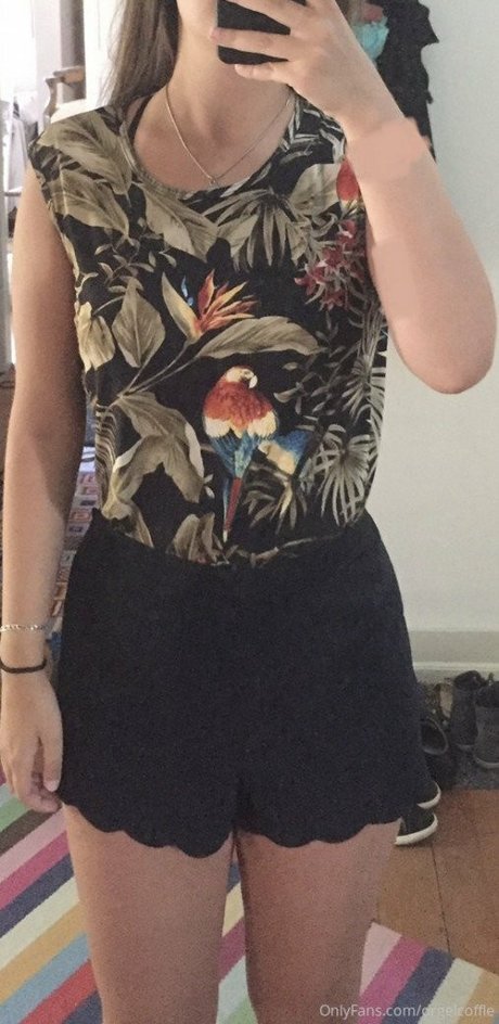 gode mature uniquementfans plutôt sexy collection