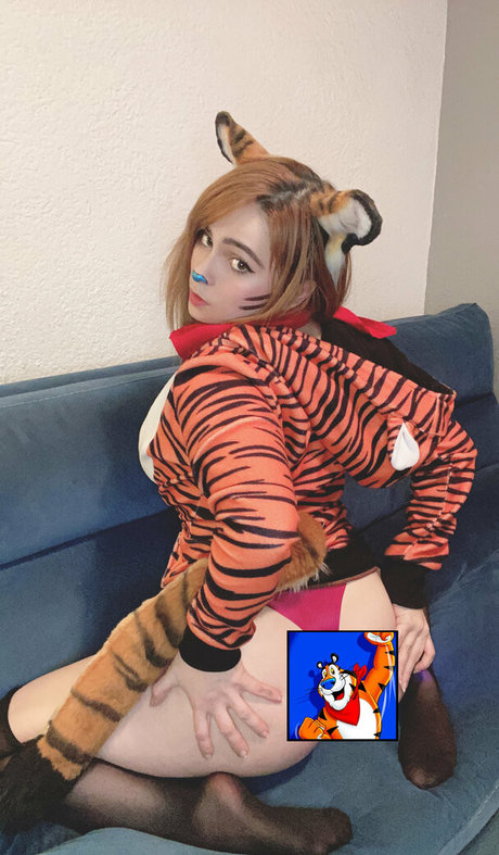 HeyShika meilleur modèle img