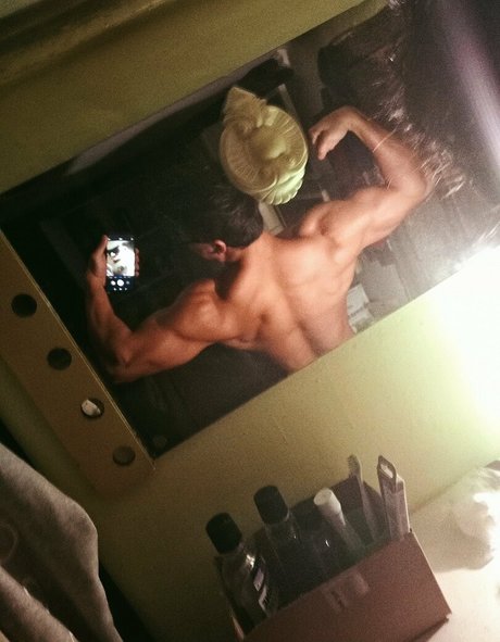 adolescent maigre onlyfans art meilleur galeries