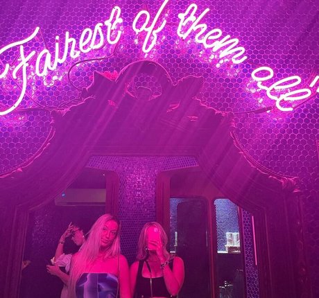 Ashley Hackel actrice porno des photos