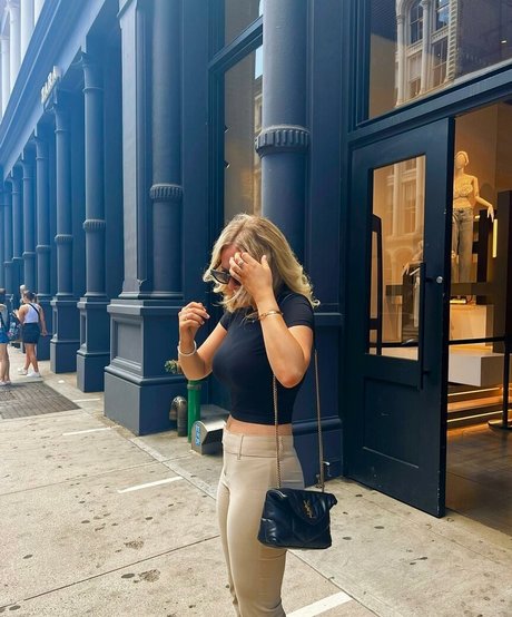 Ashley Hackel art modèle photo