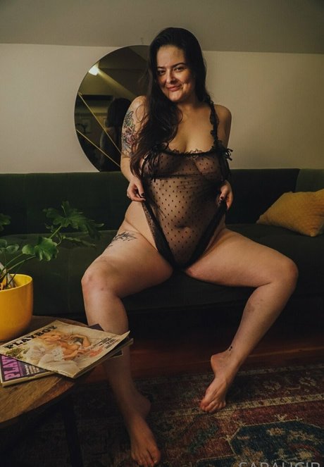 SarahCJB étoile nue image