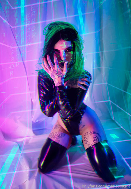 marjofree modèle chaud image