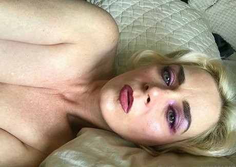 Discorella711 modèle porno des photos