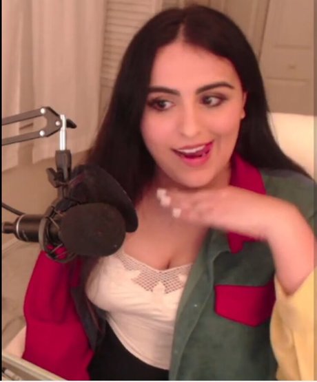 Alliebeemac haut de star du porno des photos