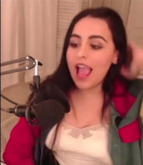 Alliebeemac star du porno érotique galeries