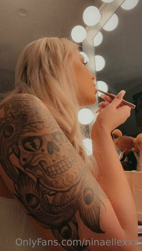 ninaellexxx art de star du porno image