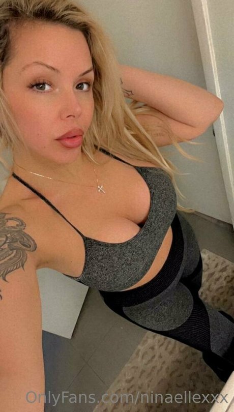 baise lesbienne onlyfans beau haut img