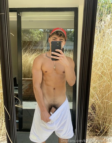 prettyboyaedan art modèle photo