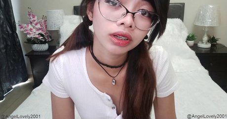 Angellovely2001 star du porno de haute qualité images